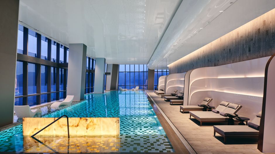 InterContinental Chongqing Raffles City Pool