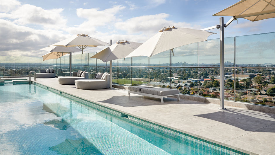 Crowne Plaza Sydney Burwood Pool
