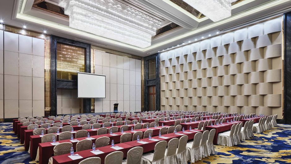 Crowne Plaza Hailing Island Ballroom