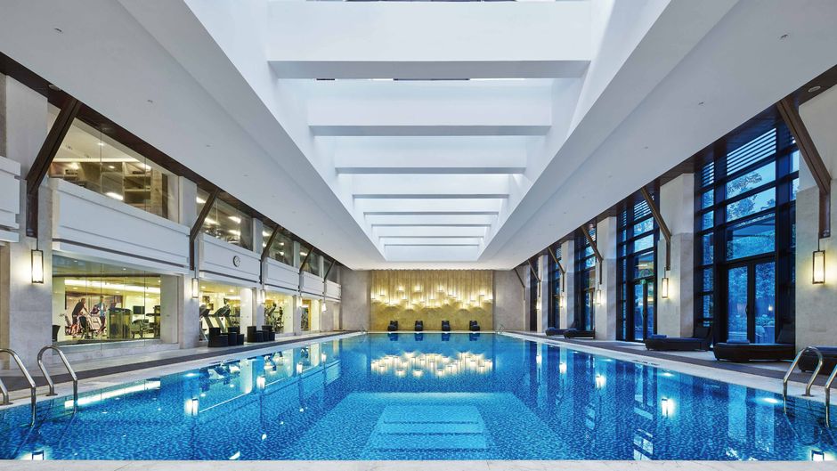 Crowne Plaza Hailing Island Pool