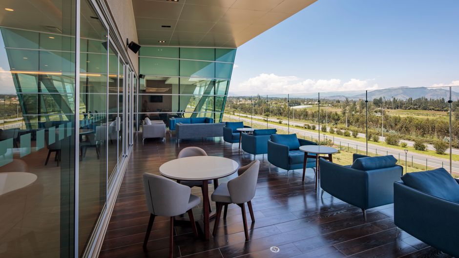 Holiday Inn Quito Airport Exterior