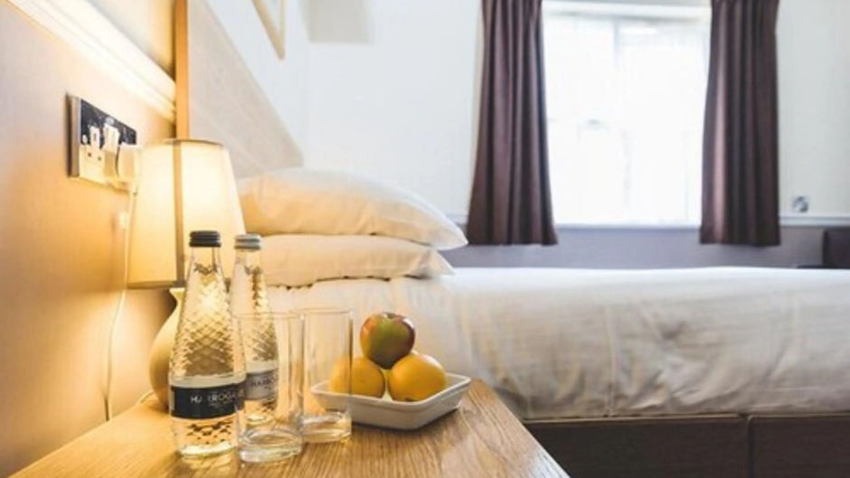 Queensgate Hotel Room