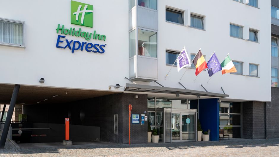 Holiday Inn Express Mechelen City Centre Exterior