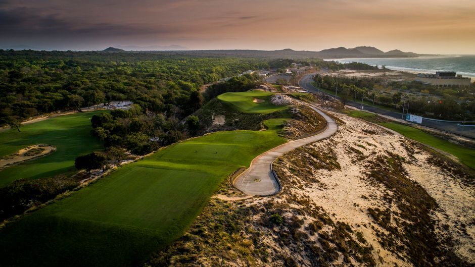 Intercontinental Grand Ho Tram Golf