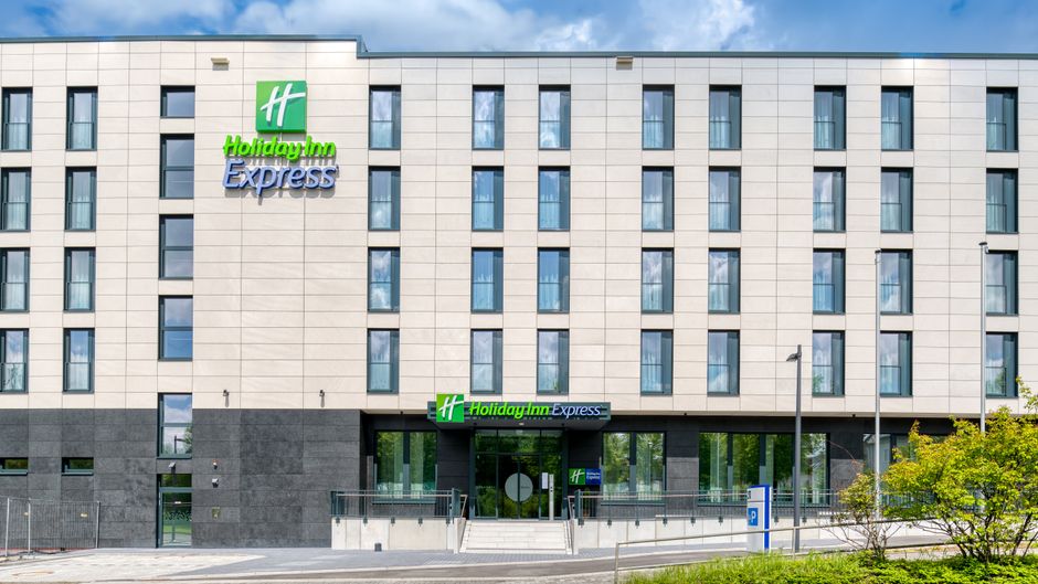 Holiday Inn Express Fulda Exterior