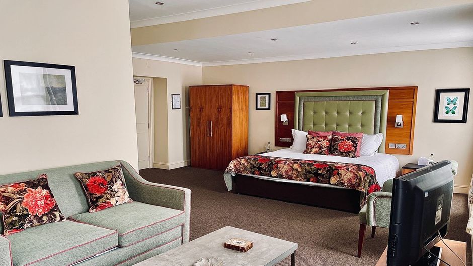 White Hart Hotel Room