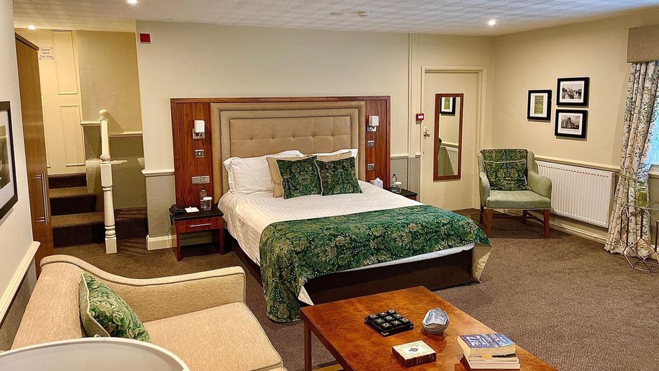 White Hart Hotel Room