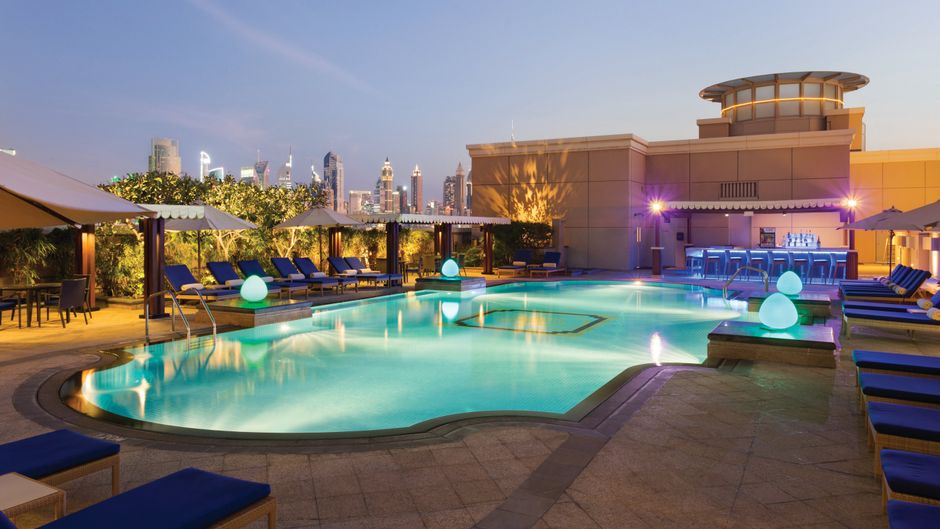 Crowne Plaza Dubai Jumeirah Pool