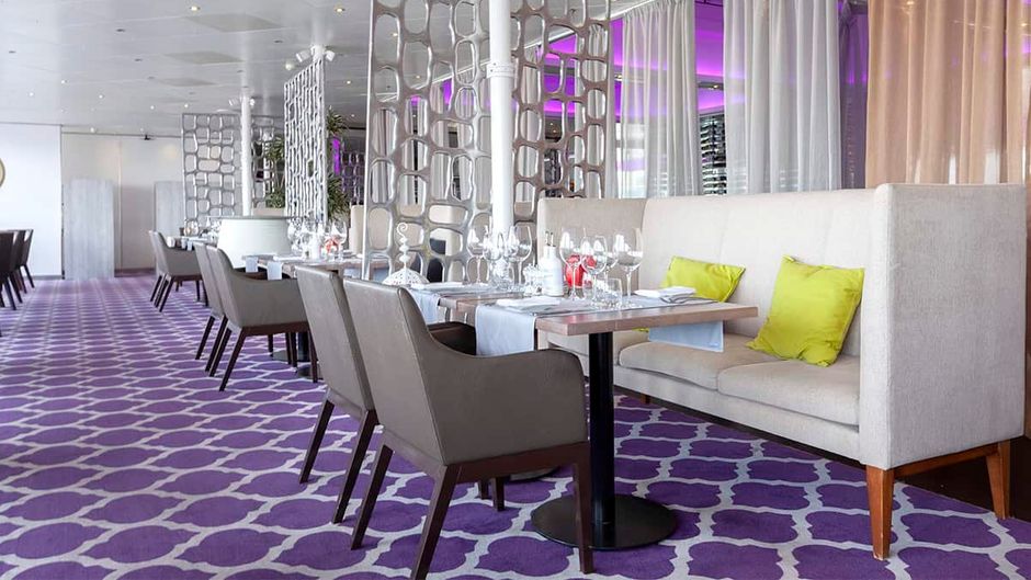 Sunborn Yacht Hotel Restaurant