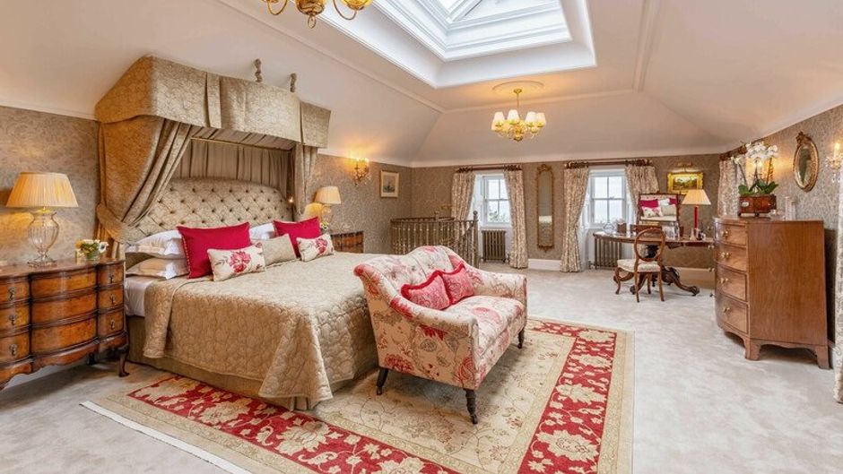 Glenapp Castle Room