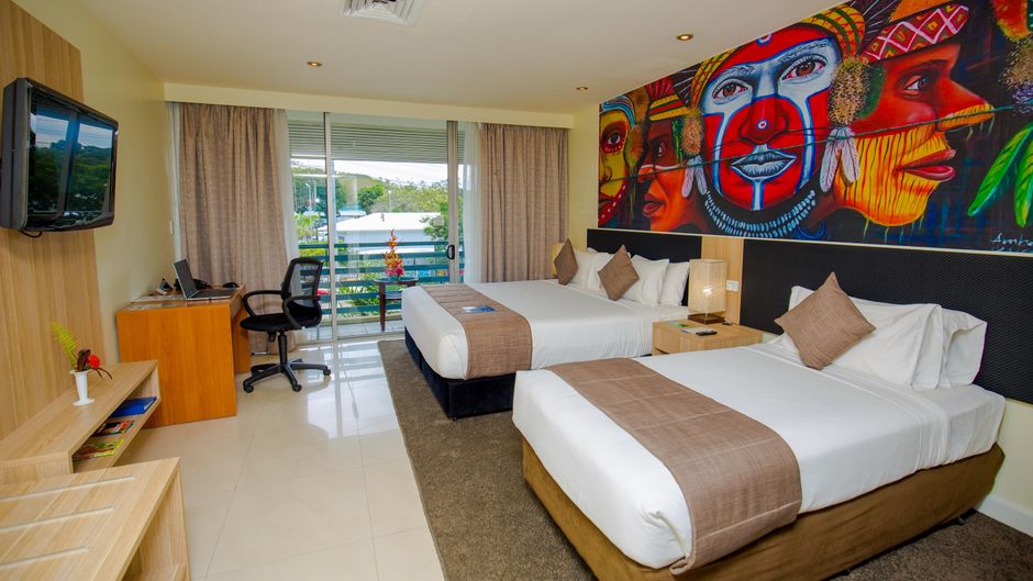 Gateway Hotel & Apartments Room