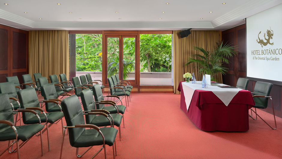 Hotel Botanico Meeting