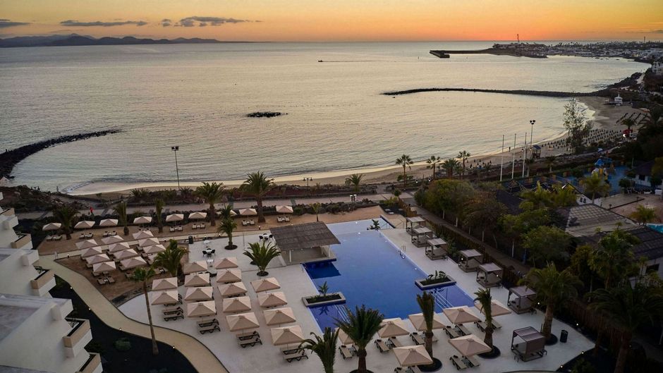 Dreams Lanzarote Playa Dorada Resort Exterior