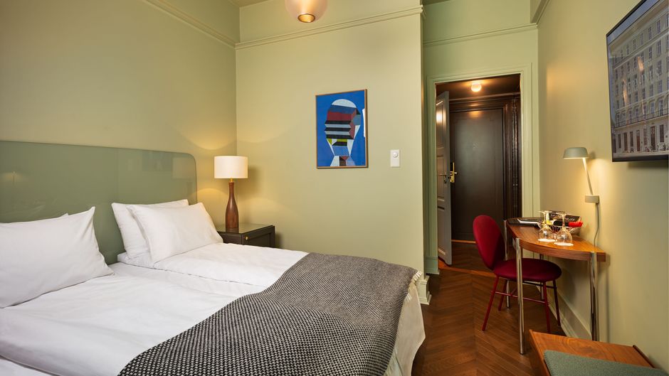 Grand Hotel Terminus Room