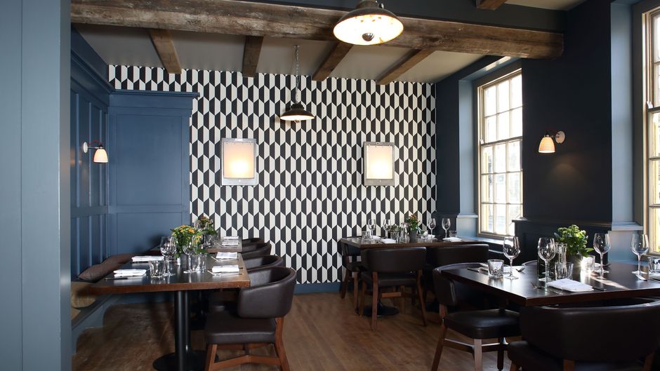 Crown & Thistle Hotel Restaurant