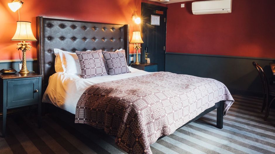 Crown & Thistle Hotel Room