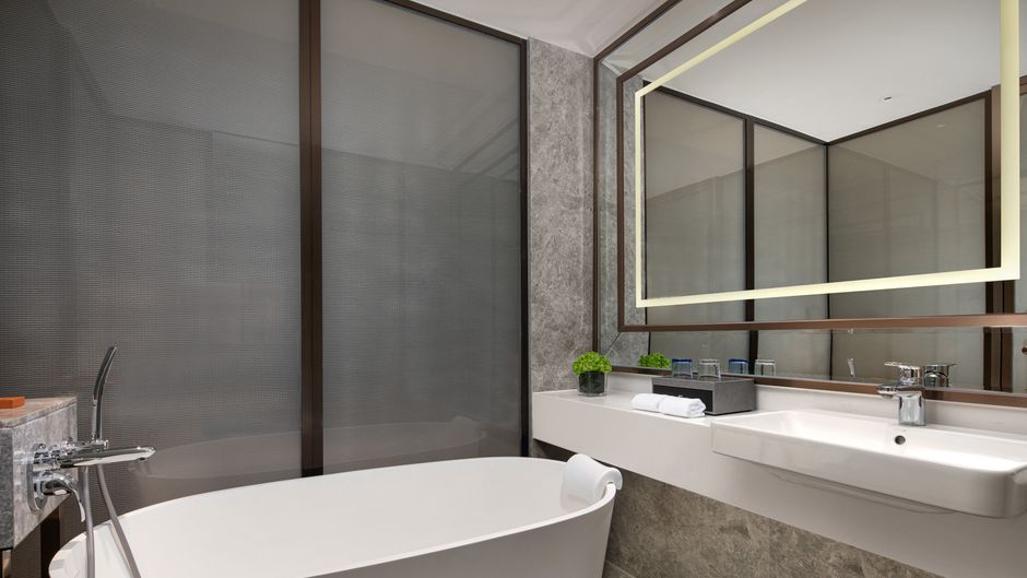 Crowne Plaza Shanghai Nanjing Road Room