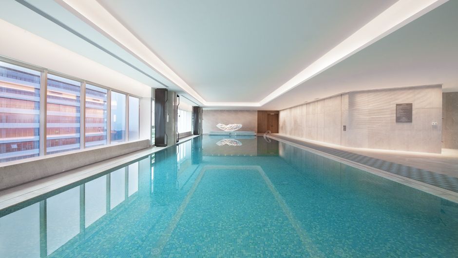 Crowne Plaza Wuhan Optics Valley Pool