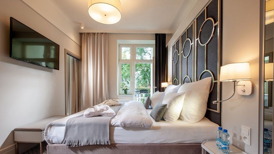 Amber Design Residence Room