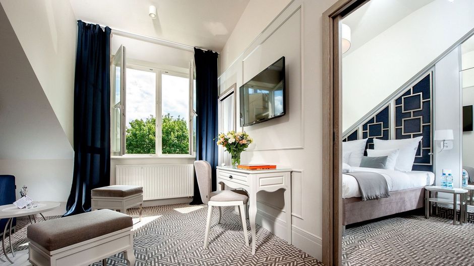 Amber Design Residence Room