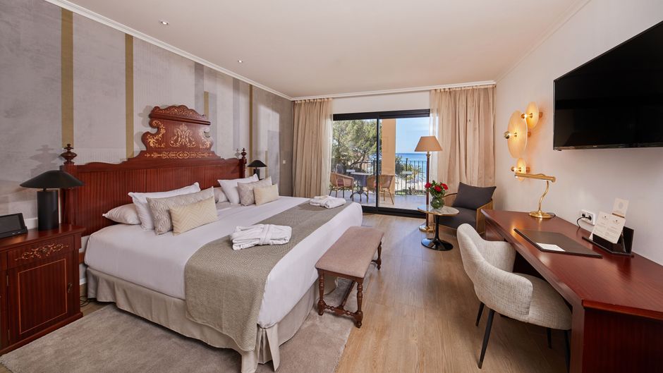 Secrets Mallorca Villamil Resort & Spa Room
