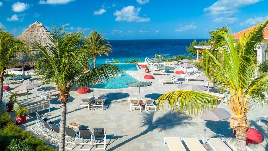 Oasis Coral Estate Beach Resort Exterior