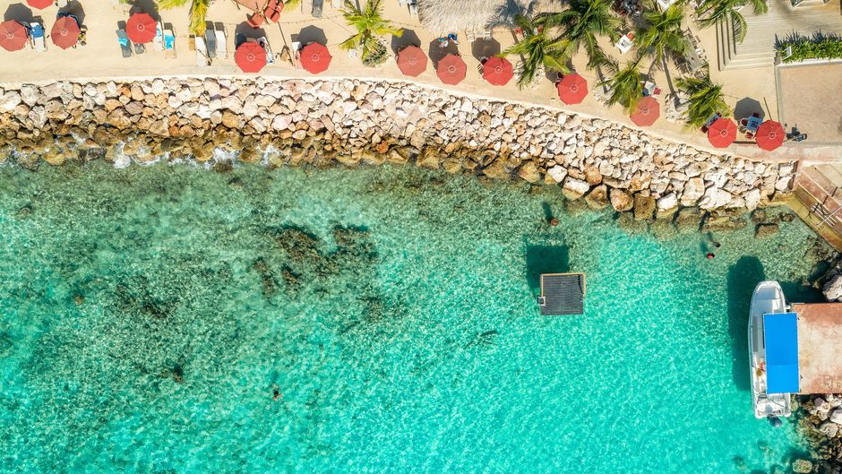 Oasis Coral Estate Beach Resort Exterior