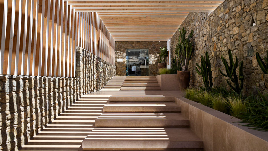 Bill & Coo Luxury Suites Hotel Exterior