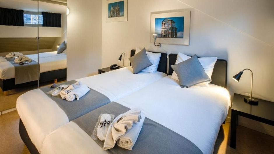 H2Otel Rotterdam Room