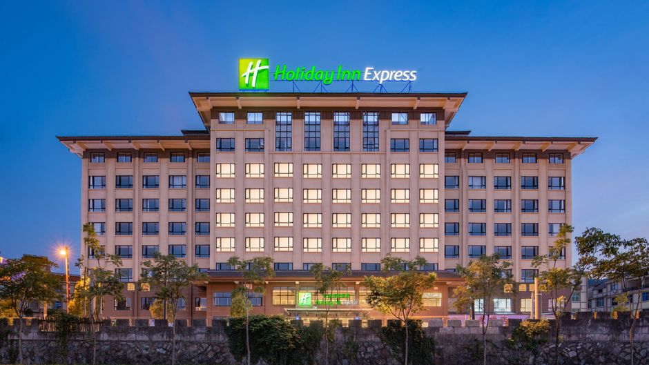 Holiday Inn Express Dongyang Hengdian Exterior