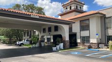Red Roof PLUS+ Tampa - Busch Gardens