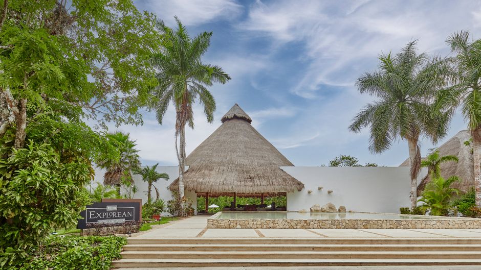 The Explorean Kohunlich Lobby