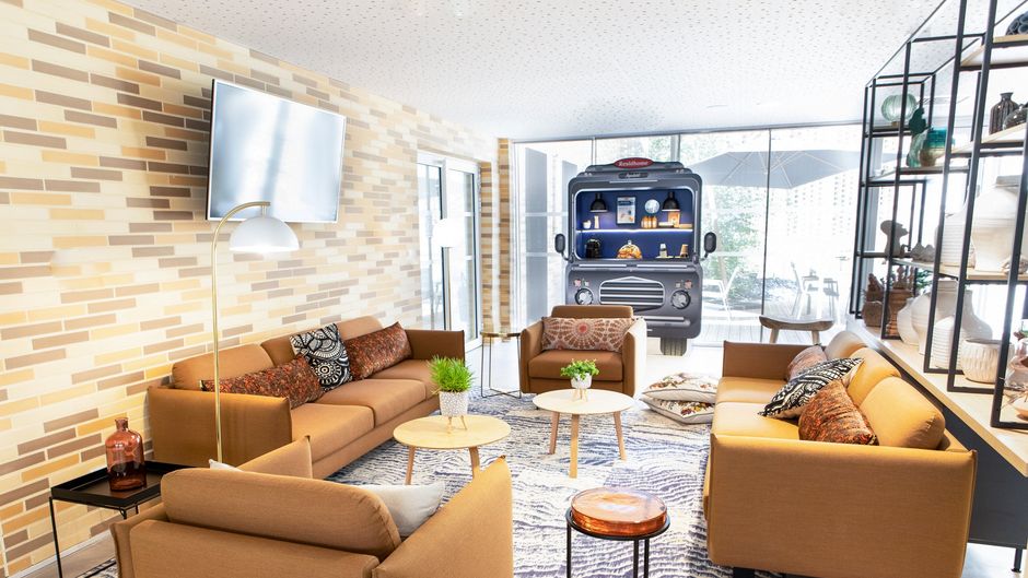 Toulouse Ponts Jumeaux Residhome Lobby