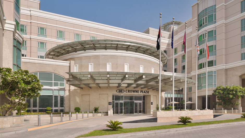 Crowne Plaza Dubai Jumeirah Exterior