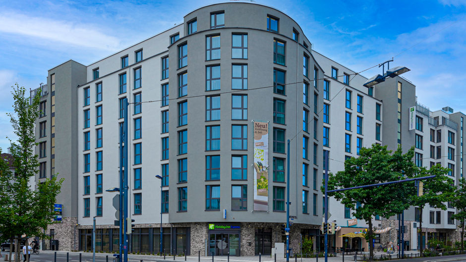 Holiday Inn Express Offenbach Exterior