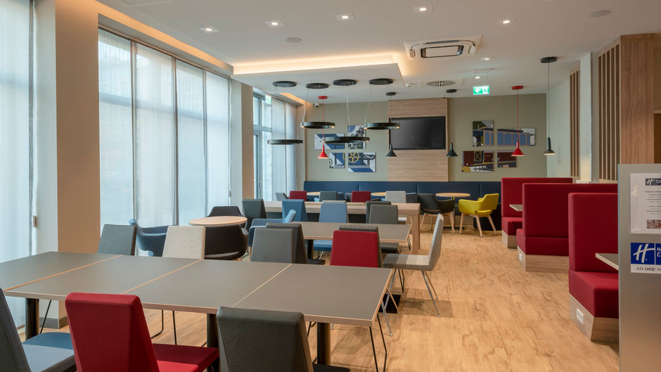 Holiday Inn Express Offenbach Restaurant