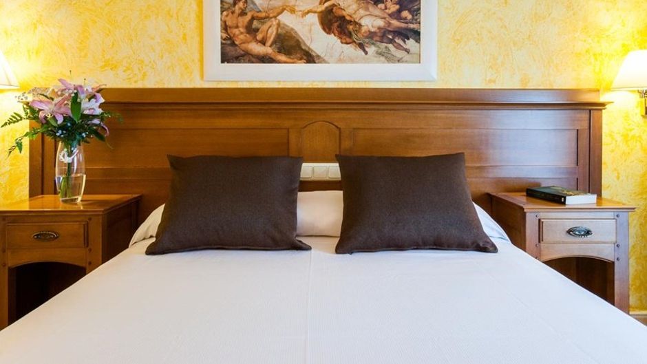 Hotel Carlos I Toledo Room