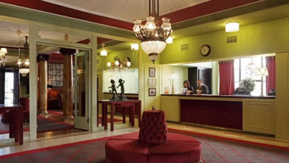 Grande Hotel do Porto Lobby