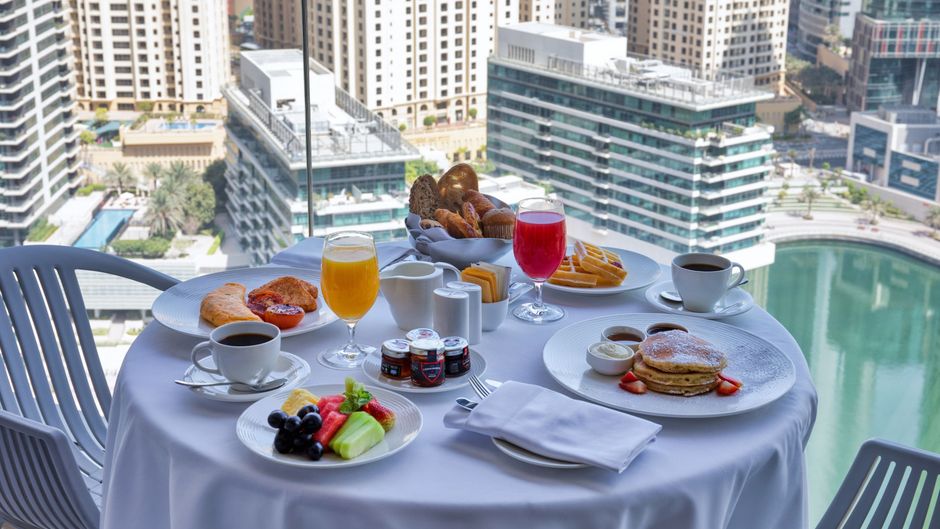 Crowne Plaza Dubai Marina Room