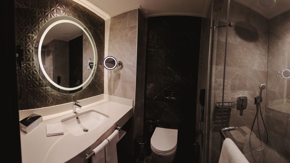 Crowne Plaza Ankara Room