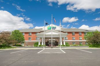 Holiday Inn Express Hotel & Suites