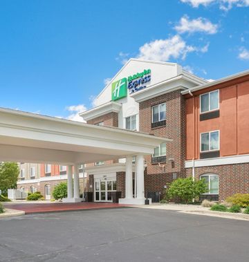 Holiday Inn Express Hotel & Suites