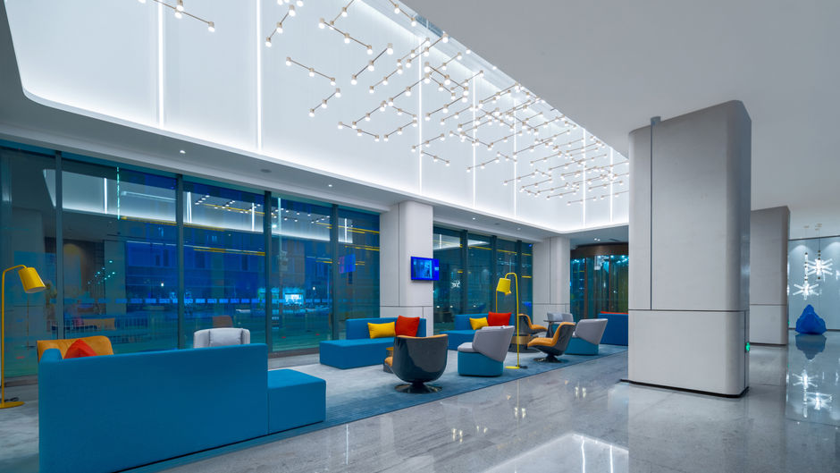 Holiday Inn Express Shenzhen Longhua Exterior