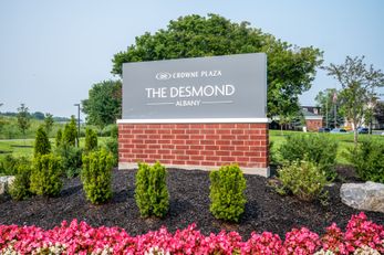 Crowne Plaza-The Desmond Hotel