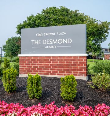 Crowne Plaza-The Desmond Hotel