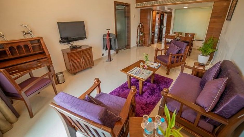 VITS Hotel Pune Room