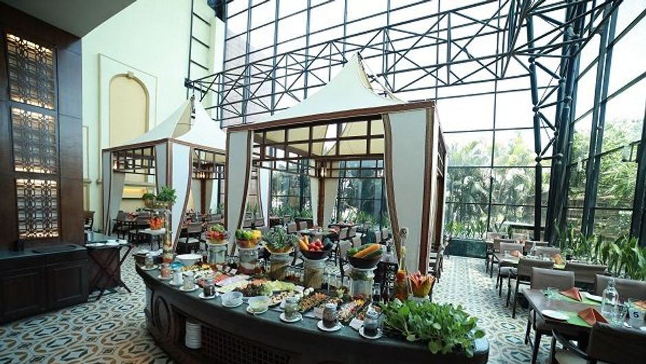 VITS Hotel Pune Restaurant