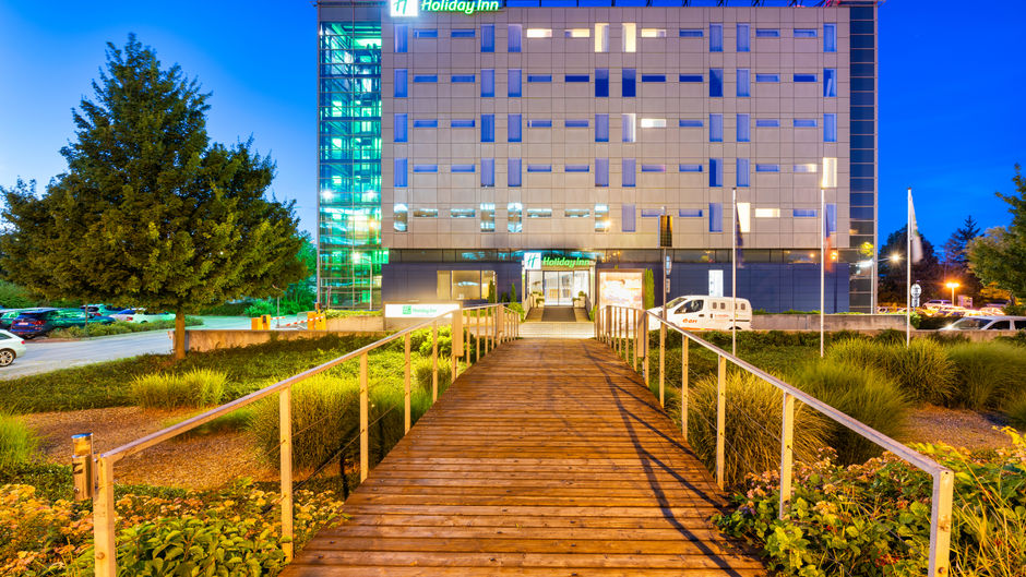 Holiday Inn Prague Airport Exterior