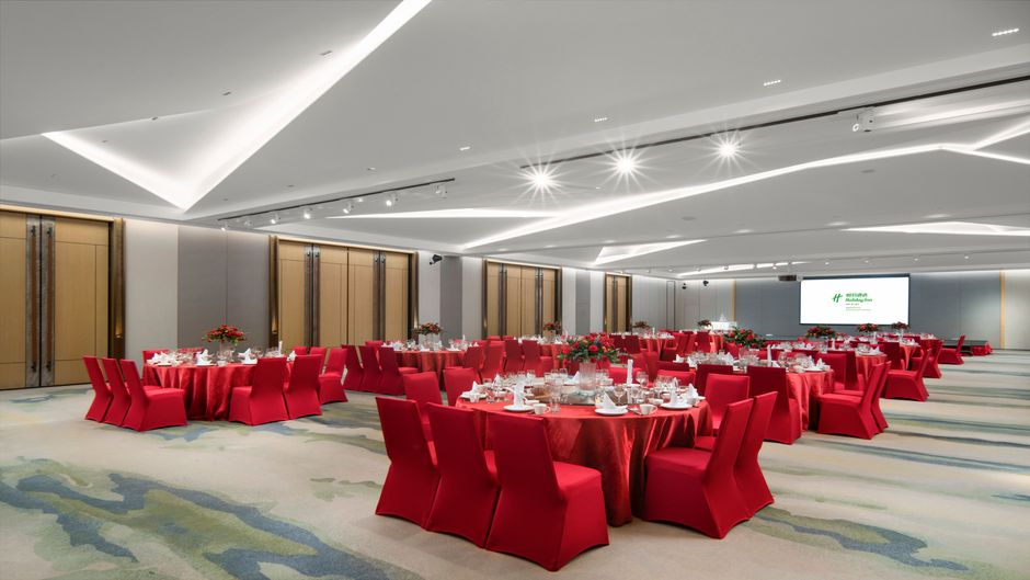 Holiday Inn Qinhuangdao Haigang Spa