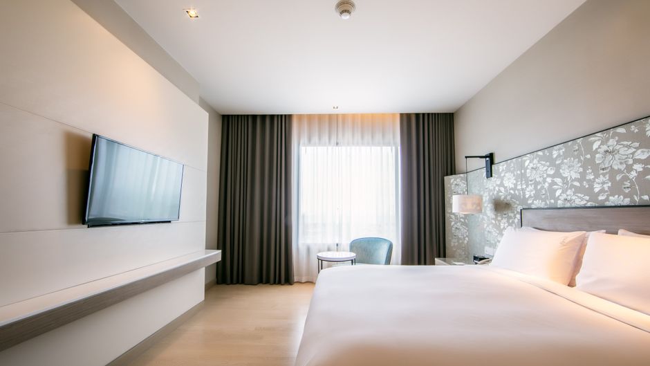 Holiday Inn & Suites Rayong City Centre Room